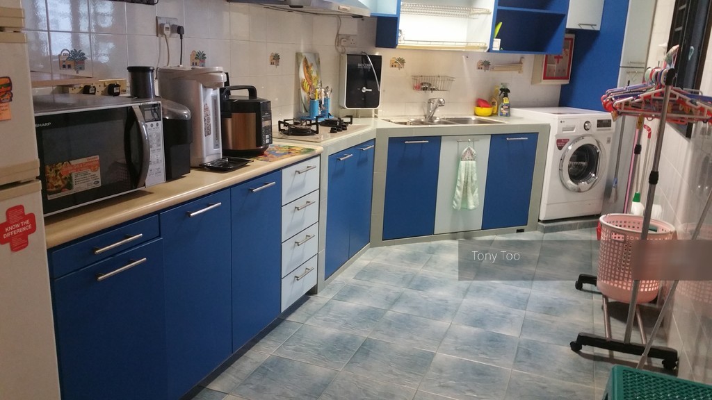 Rivervale Crescent thumbnail photo